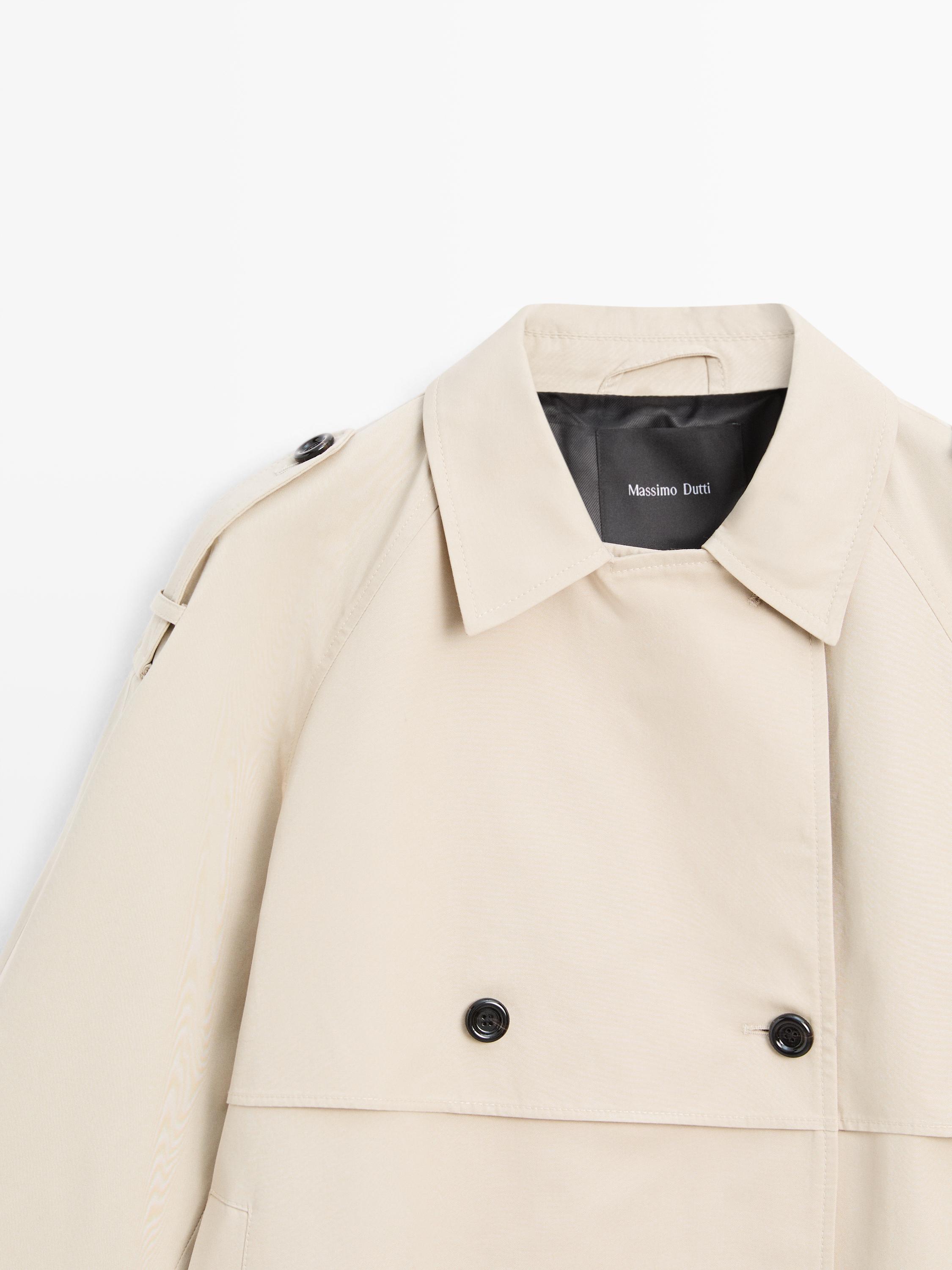 Short trench coat with belt detail
