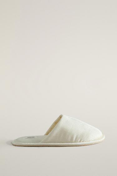 TEXTURED FABRIC SLIPPERS — Beige 2