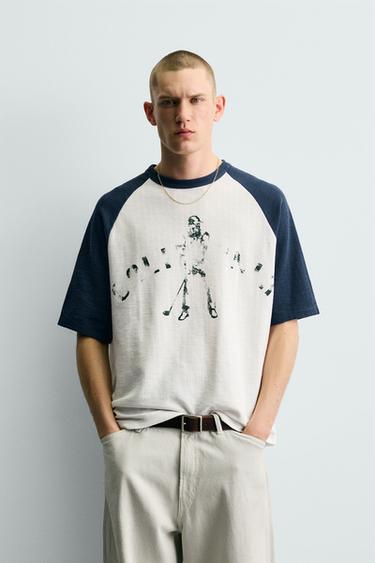 T-SHIRT MET KLEURBLOK EN PRINT - Ecru van Zara