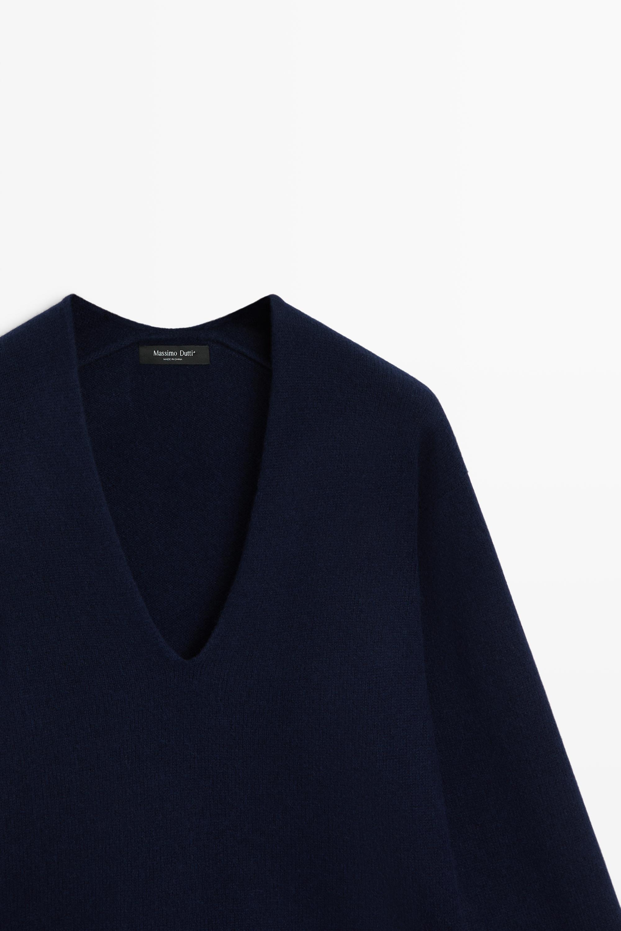 Pull en maille à col v mélange de laine