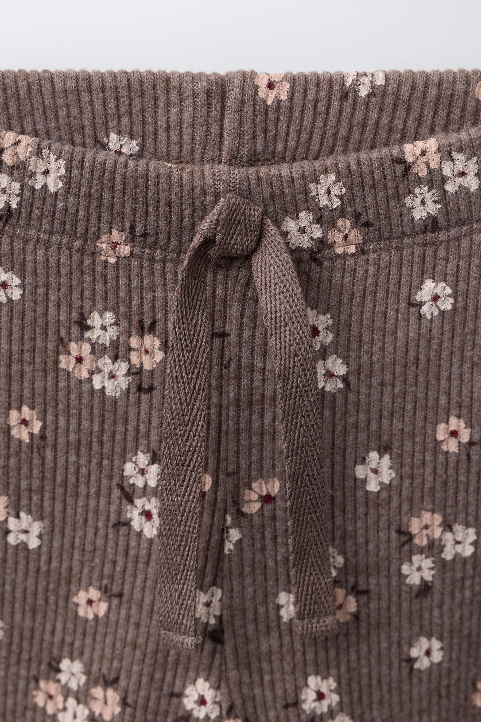 SOFT TOUCH FLARE T-SHIRT AND LEGGINGS SET