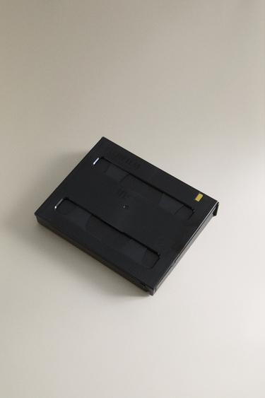 FILM PHOTOS INSTANTANÉES LARGES FUJIFILM - Noir de Zara - Image 1