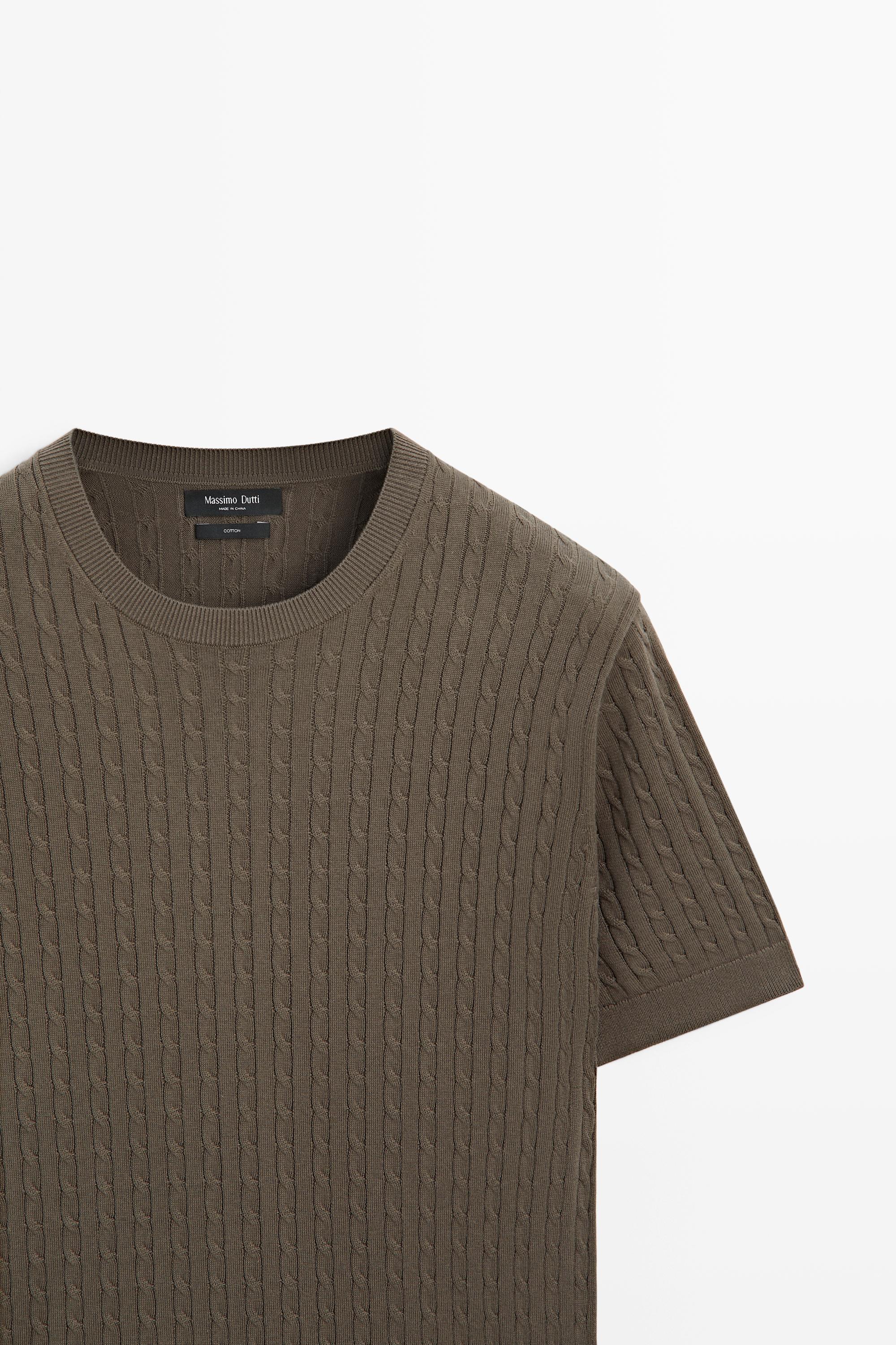 Cable-knit short sleeve sweater