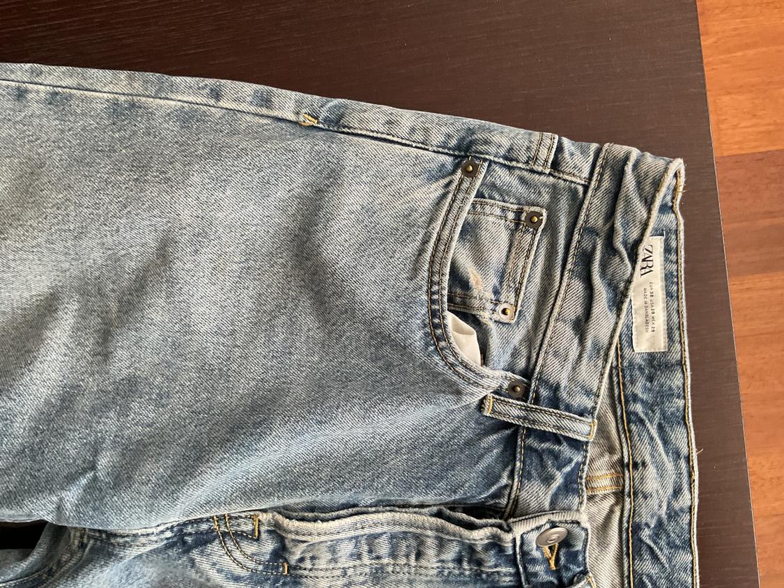 STRAIGHT FIT JEANS - Image 3