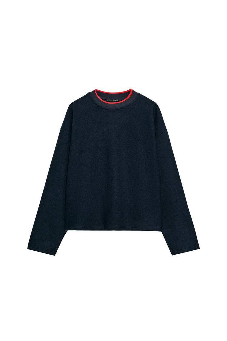 SOFT SWEATSHIRT WITH CONTRAST STRIPES