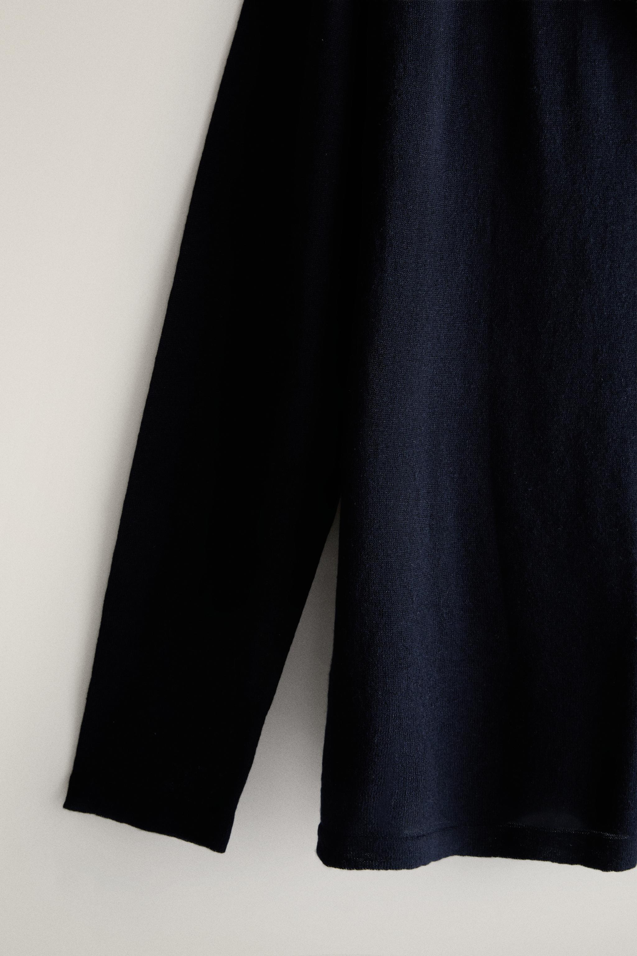 WOOL SILK LAPEL INFINITY SCARF CARDIGAN