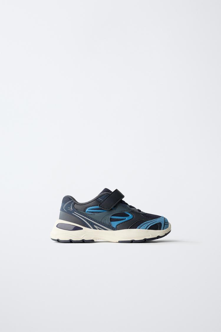 MESH SNEAKERS — Blue