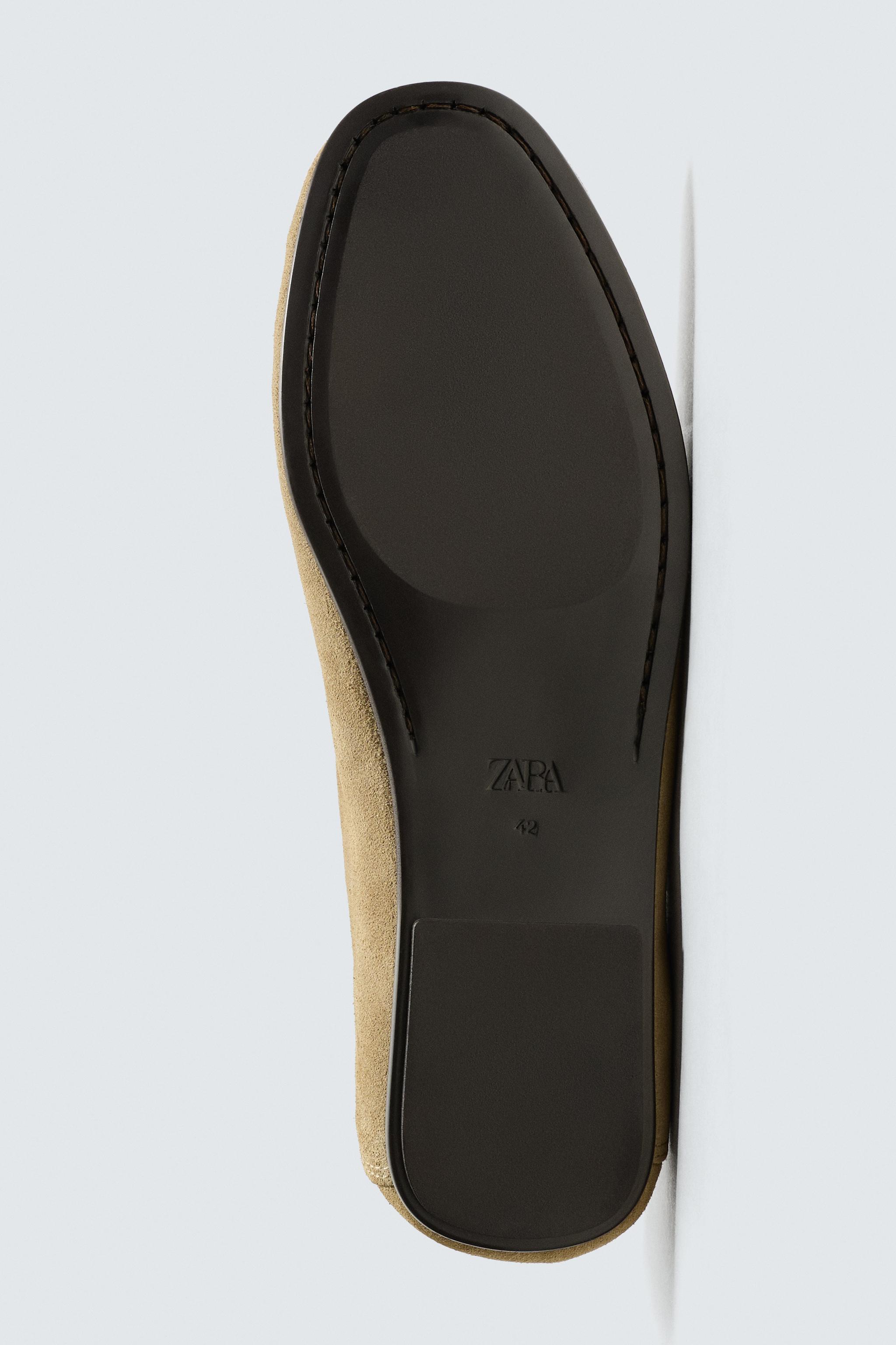 LEATHER LOAFERS