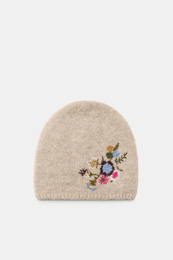 FLORAL EMBROIDERED KNIT HAT - Sand by Zara - Image 0