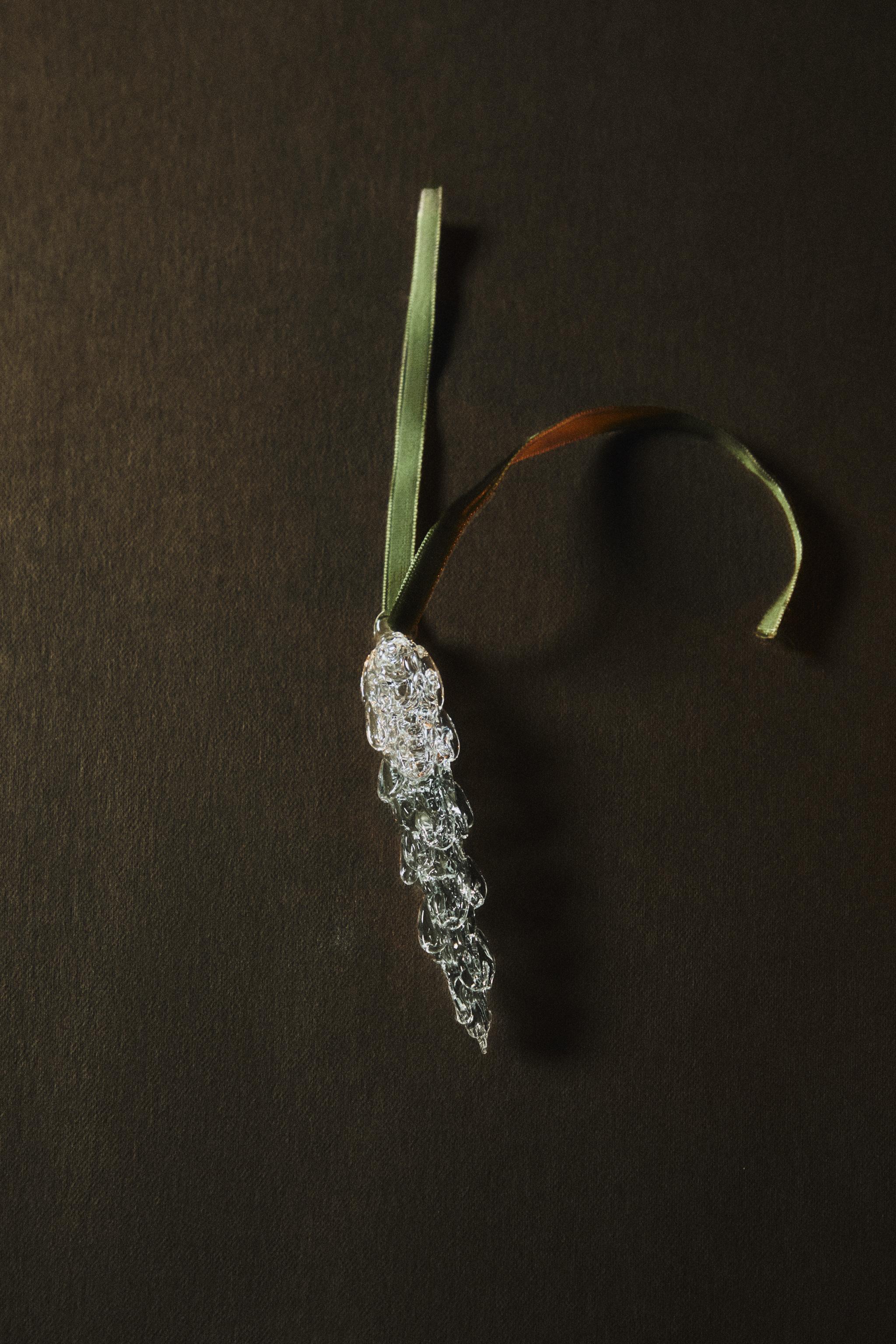 FROSTED DROPLET CHRISTMAS TREE DECORATION
