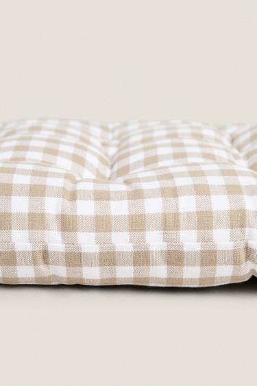 DYED THREAD CHAIR CUSHION - Beige by Zara - Image 4