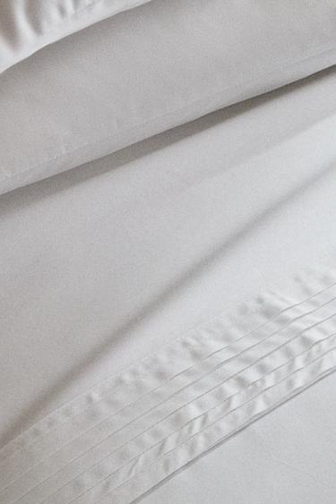 PLEATED COTTON SATEEN FLAT SHEET (400 THREAD COUNT) - White by Zara - Image 4