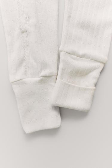 POINTELLE CONVERTIBLE FOOTED SLEEPSUIT - Oyster-white by Zara