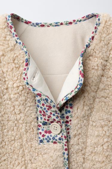 VESTE EFFET MOUTON À LISERÉS FLEURIS - Écru de Zara - Image 6