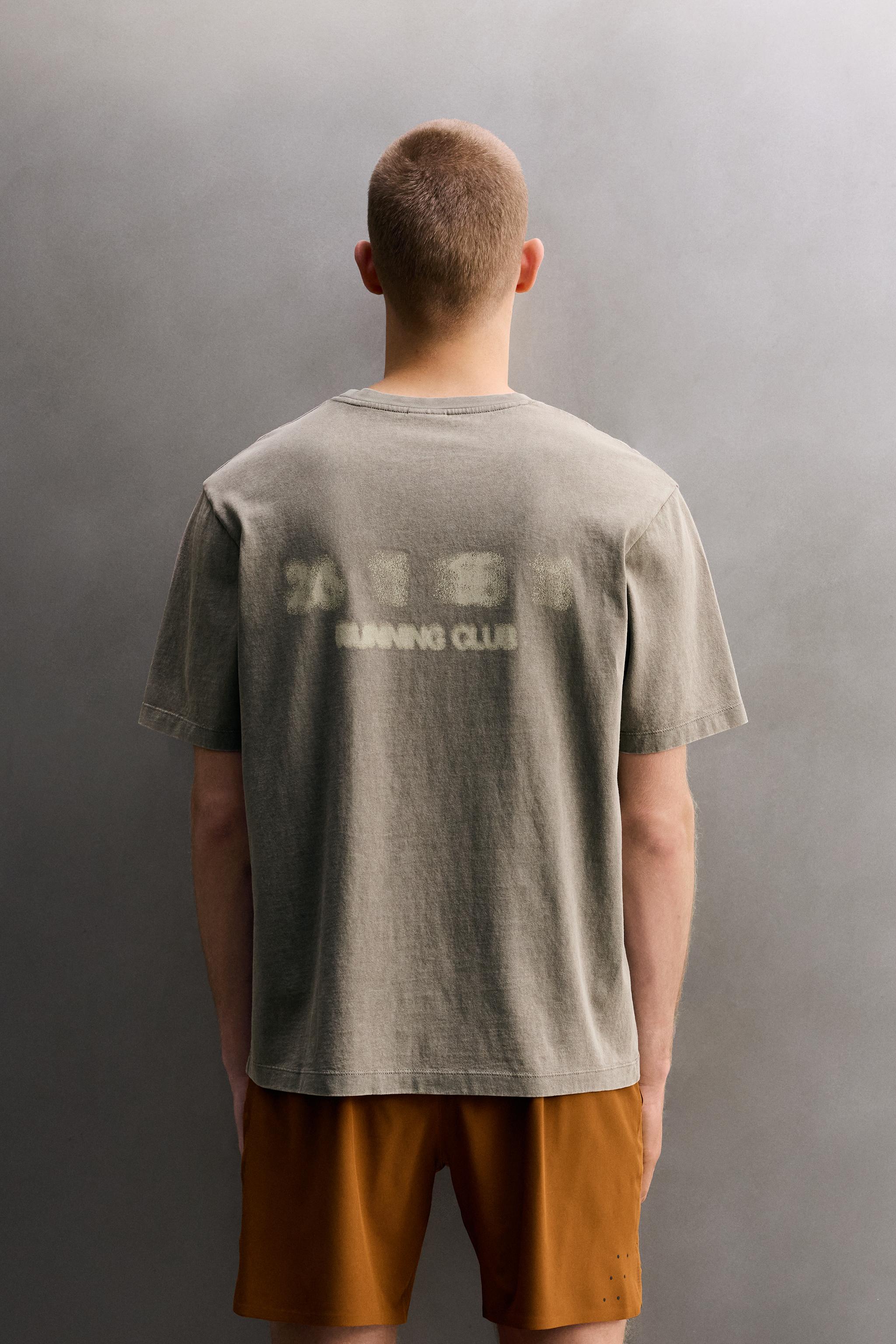 PRINTED GRAPHIC RUNNING T-SHIRT