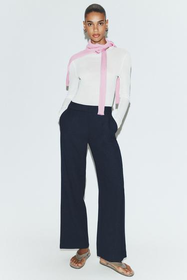 PANTALÓN RECTO NERVIO - Marino de Zara