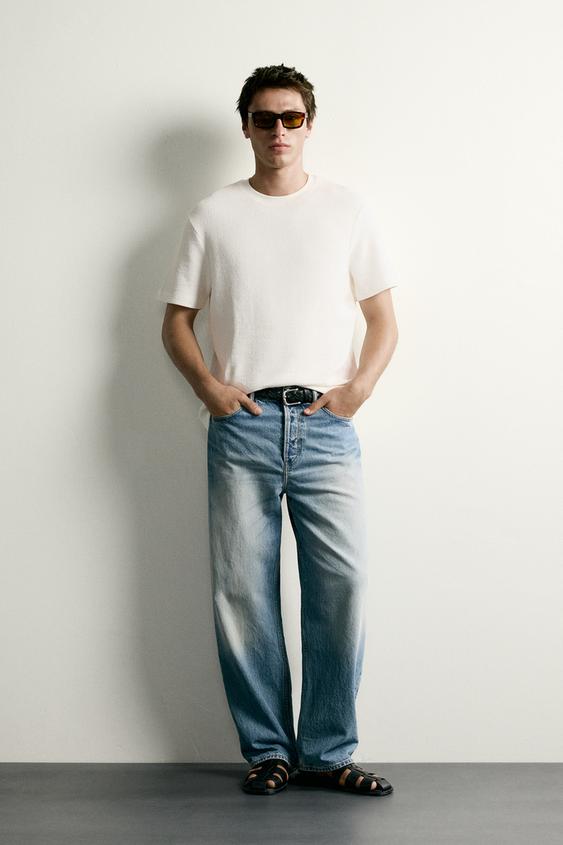 T-SHIRT COUPE REGULAR SEERSUCKER - Blanc cassé de Zara - Image 0