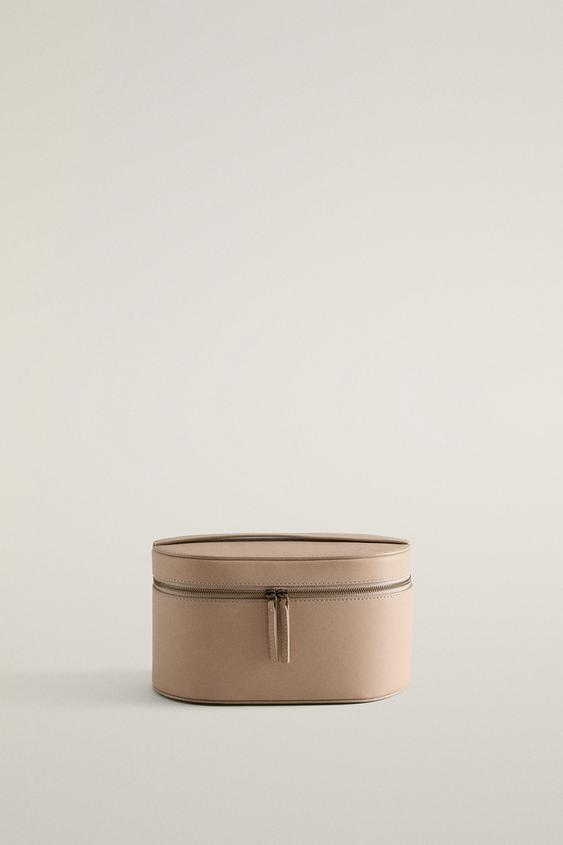 Zara SMALL NAPPA LEATHER MAKEUP BAG - Beige - Image 0