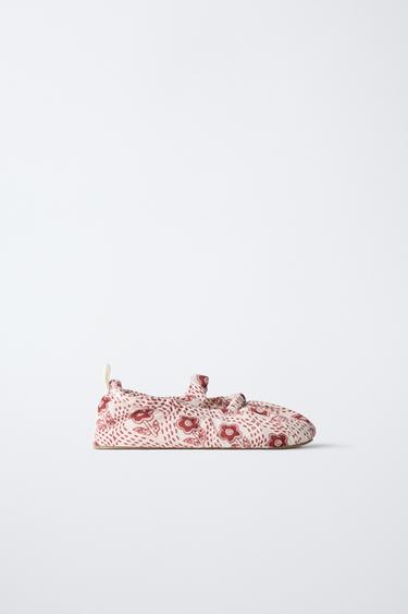 Zara BALLET FLATS WITH DETAIL - White