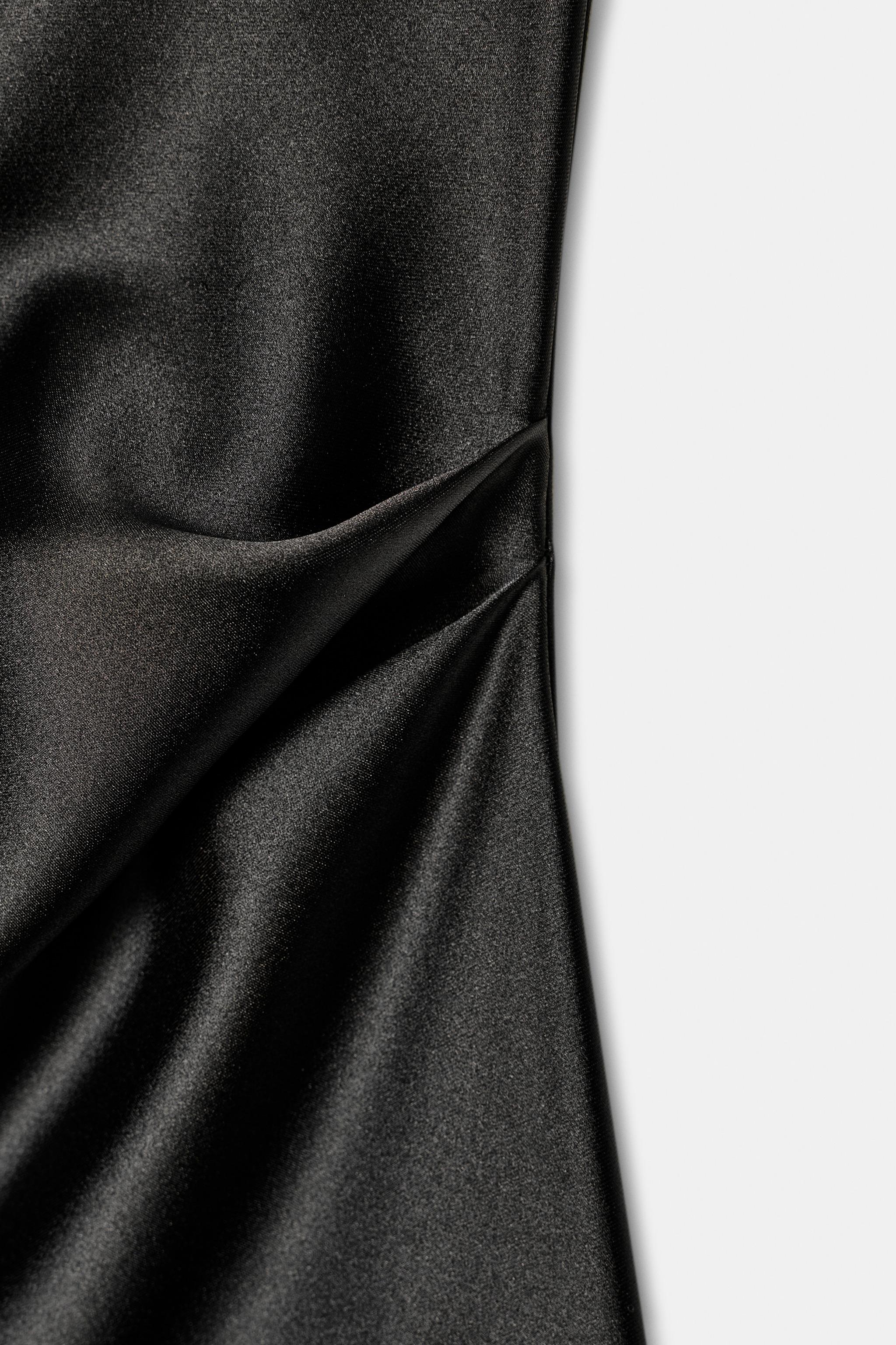 LONG SATIN EFFECT TOP WITH FRINGING