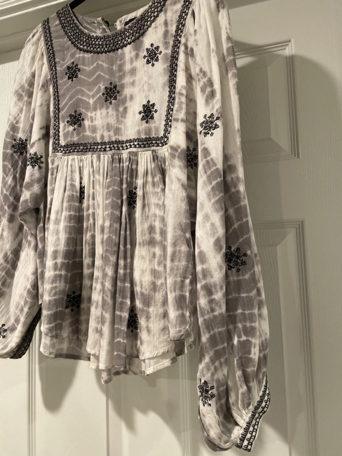 BLUSA TIE DYE BORDADOS - Image 2