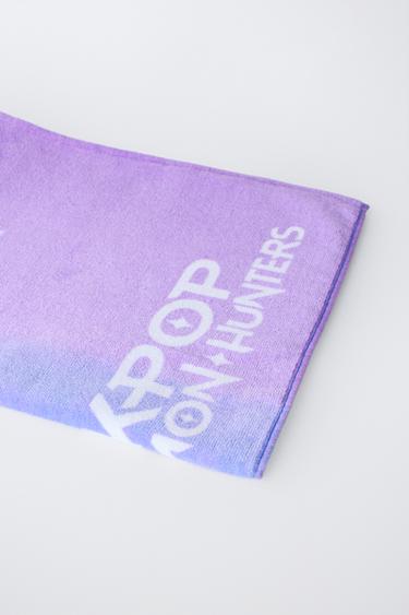 KPOP DEMON HUNTERS™ NETFLIX © TOWEL - Blue by Zara - Image 1