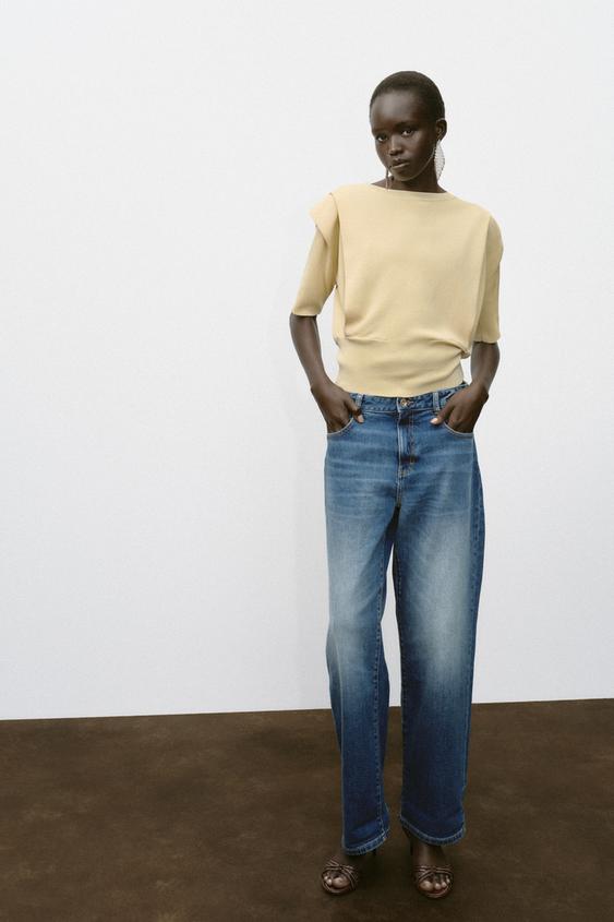 SHOULDER PAD KNIT TOP