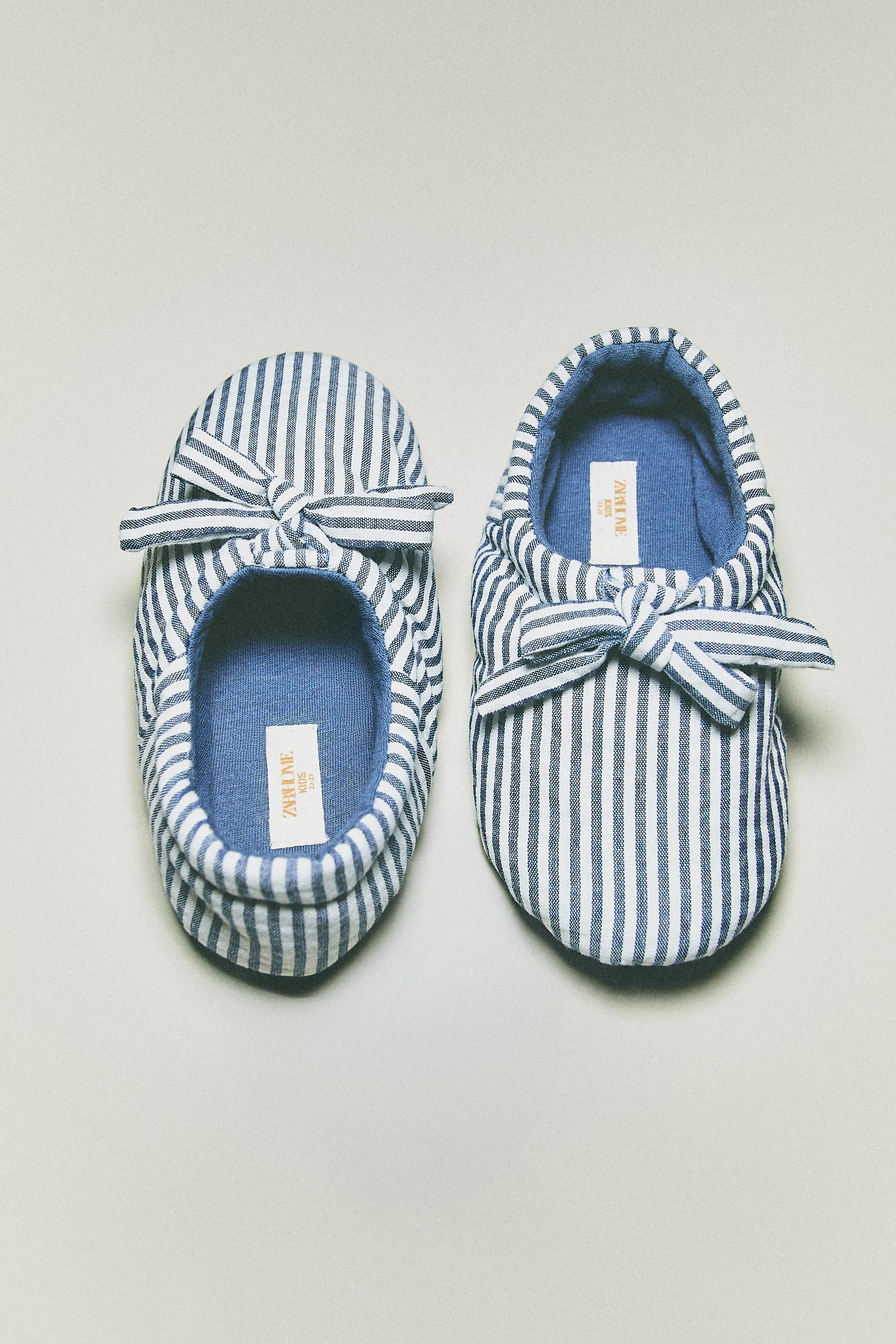 CHAUSSON ENFANT NŒUD
