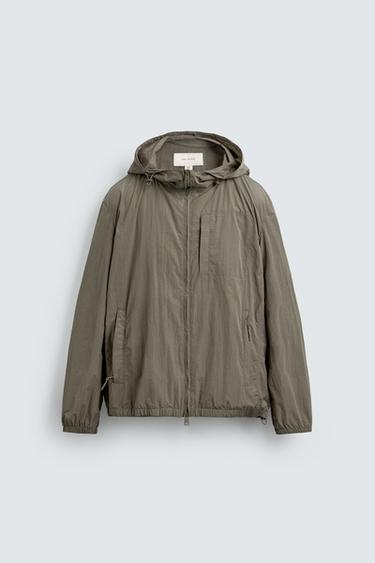 CAZADORA TÉCNICA LIGERA - Verde gris de Zara