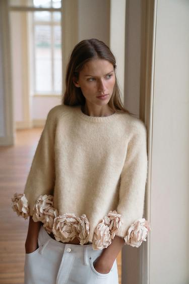 Zara FLORAL TEXTURED COMBO KNIT JUMPER - Beige-pink