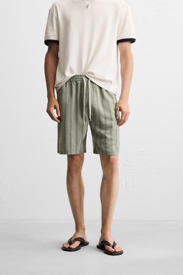 LINEN - VISCOSE BERMUDA SHORTS - Stripes by Zara