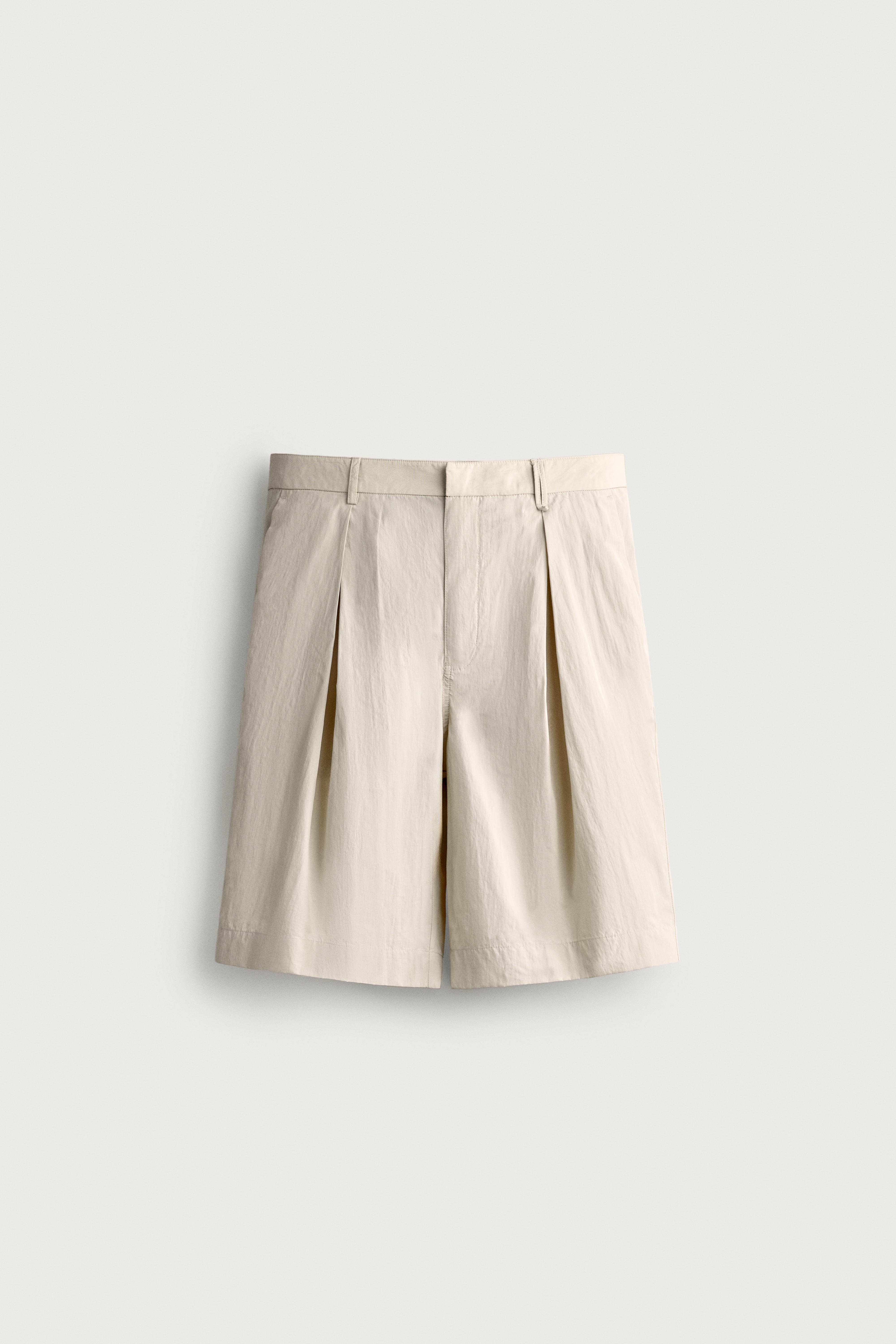 WIDE-FIT PLEATED SHORTS — Beige