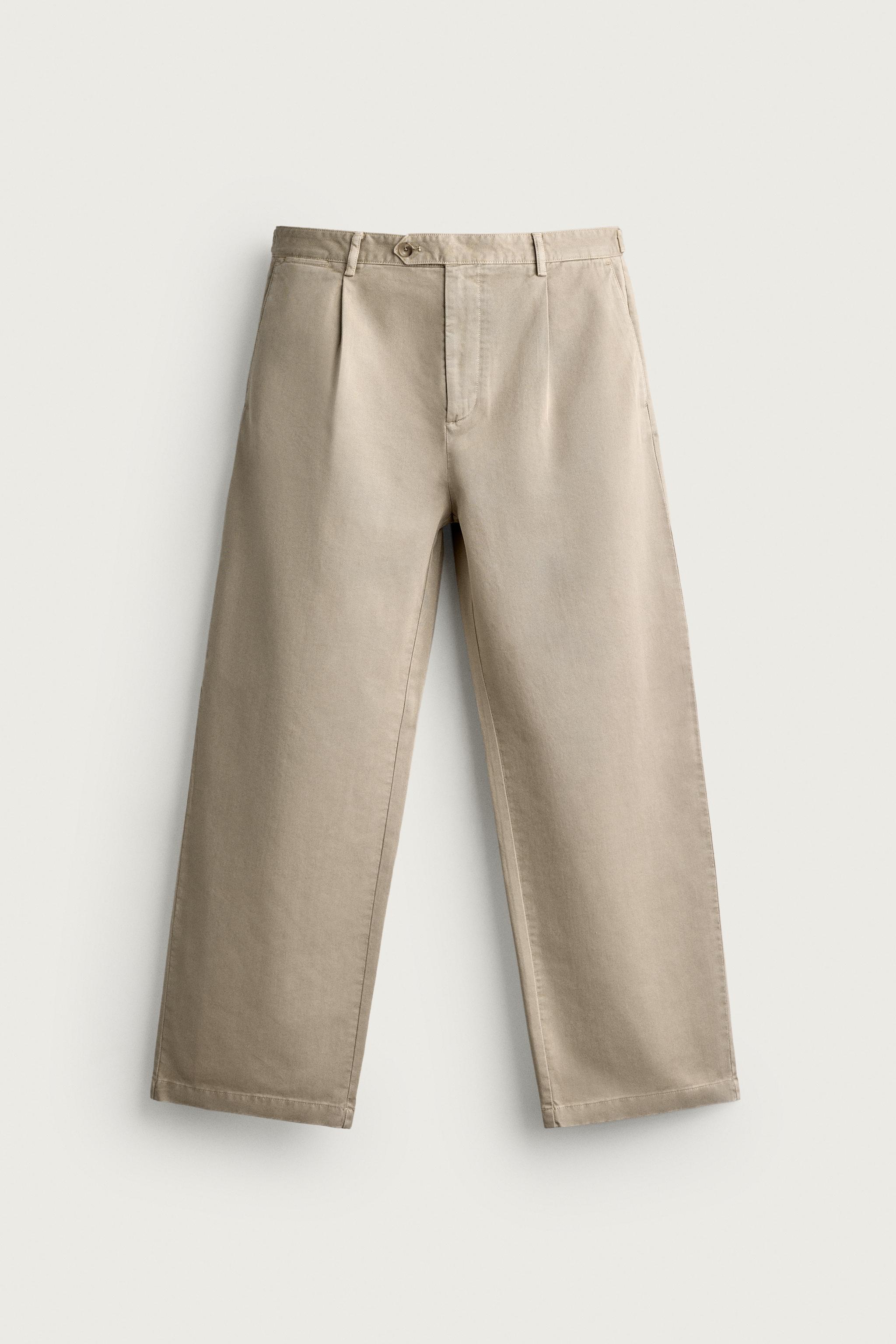 RELAXED FIT PLEATED CHINO PANTS