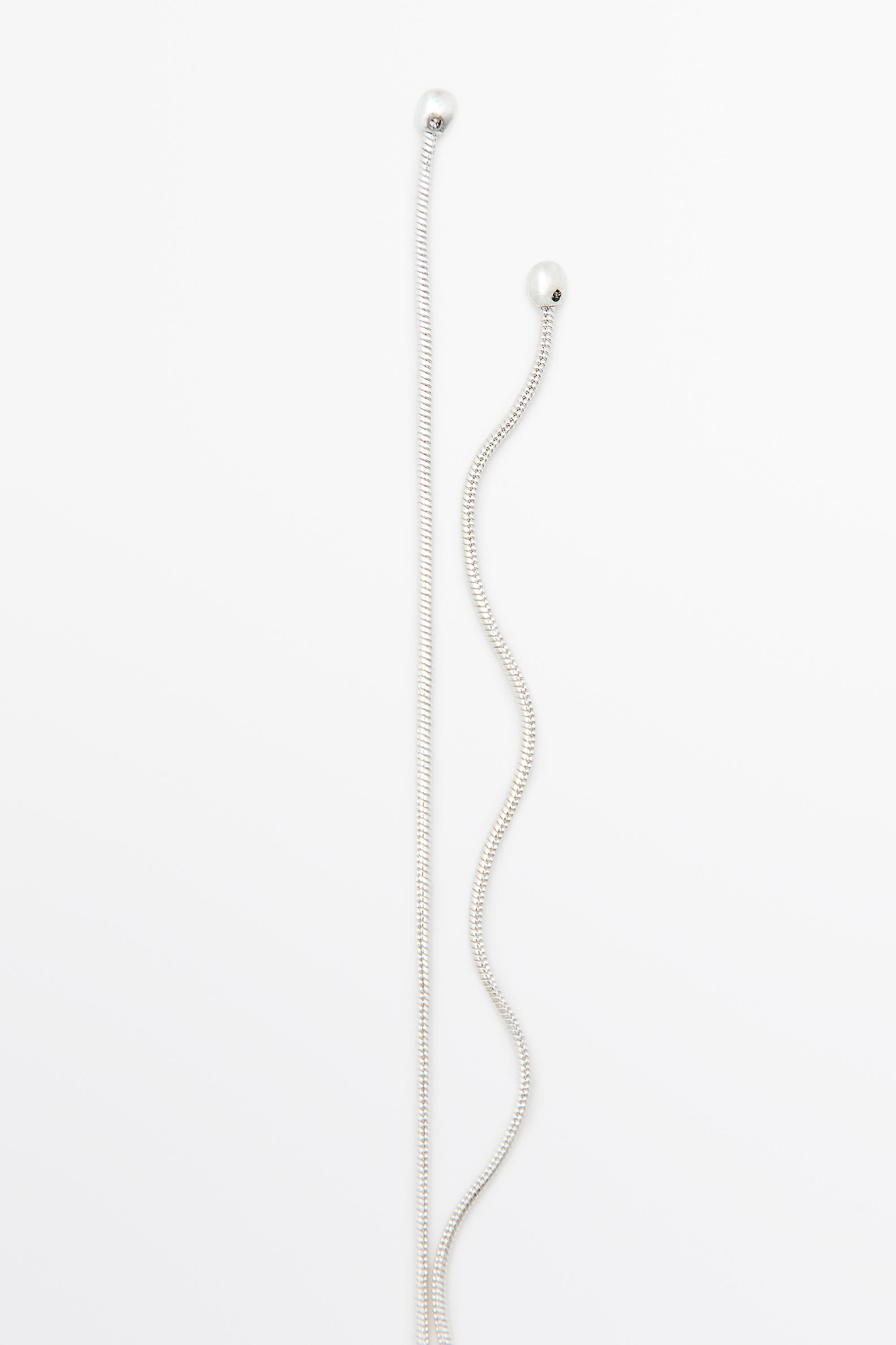 Collier cravate