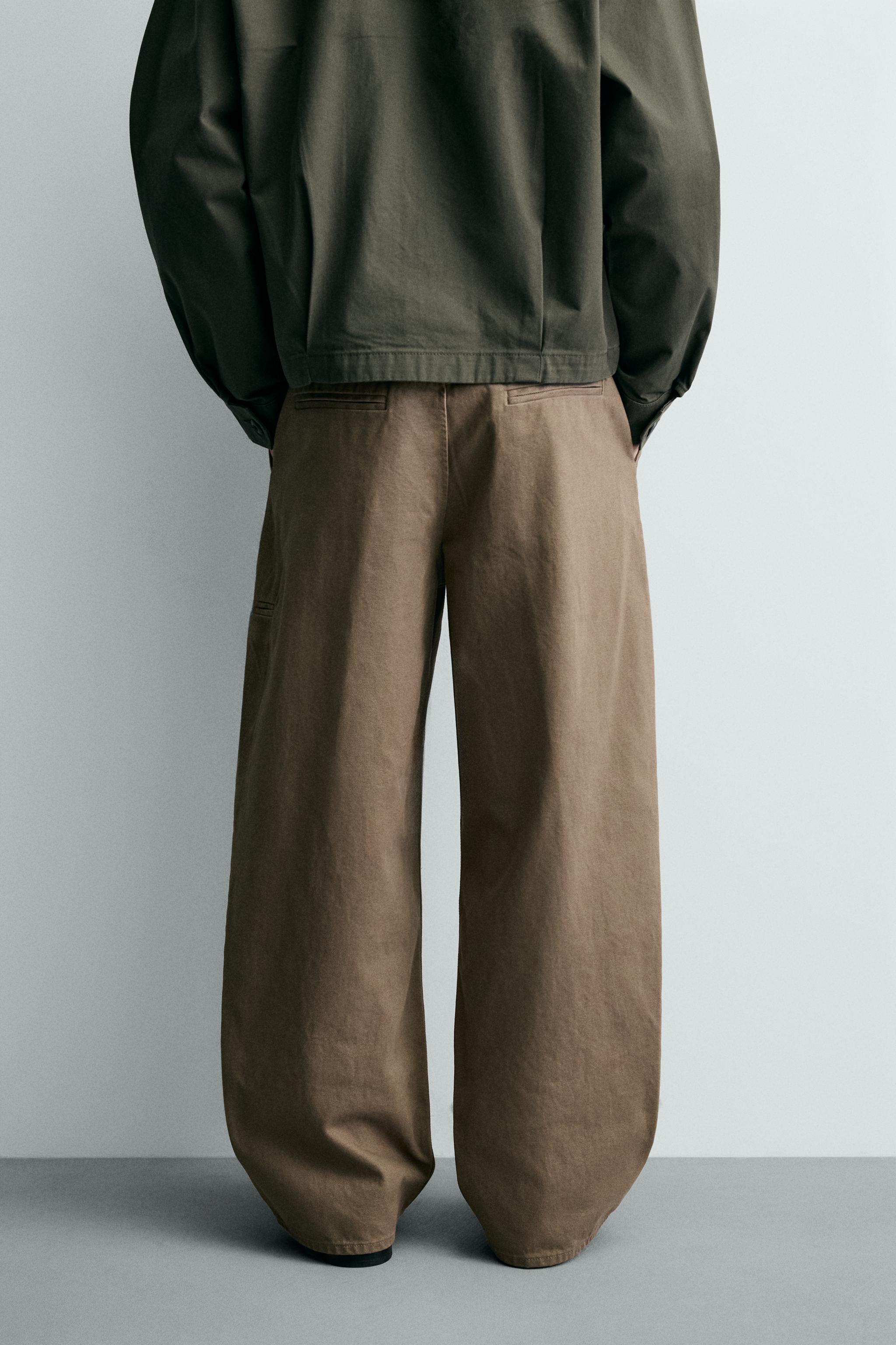 PANTALON CHINO COUPE BAGGY À PLIS