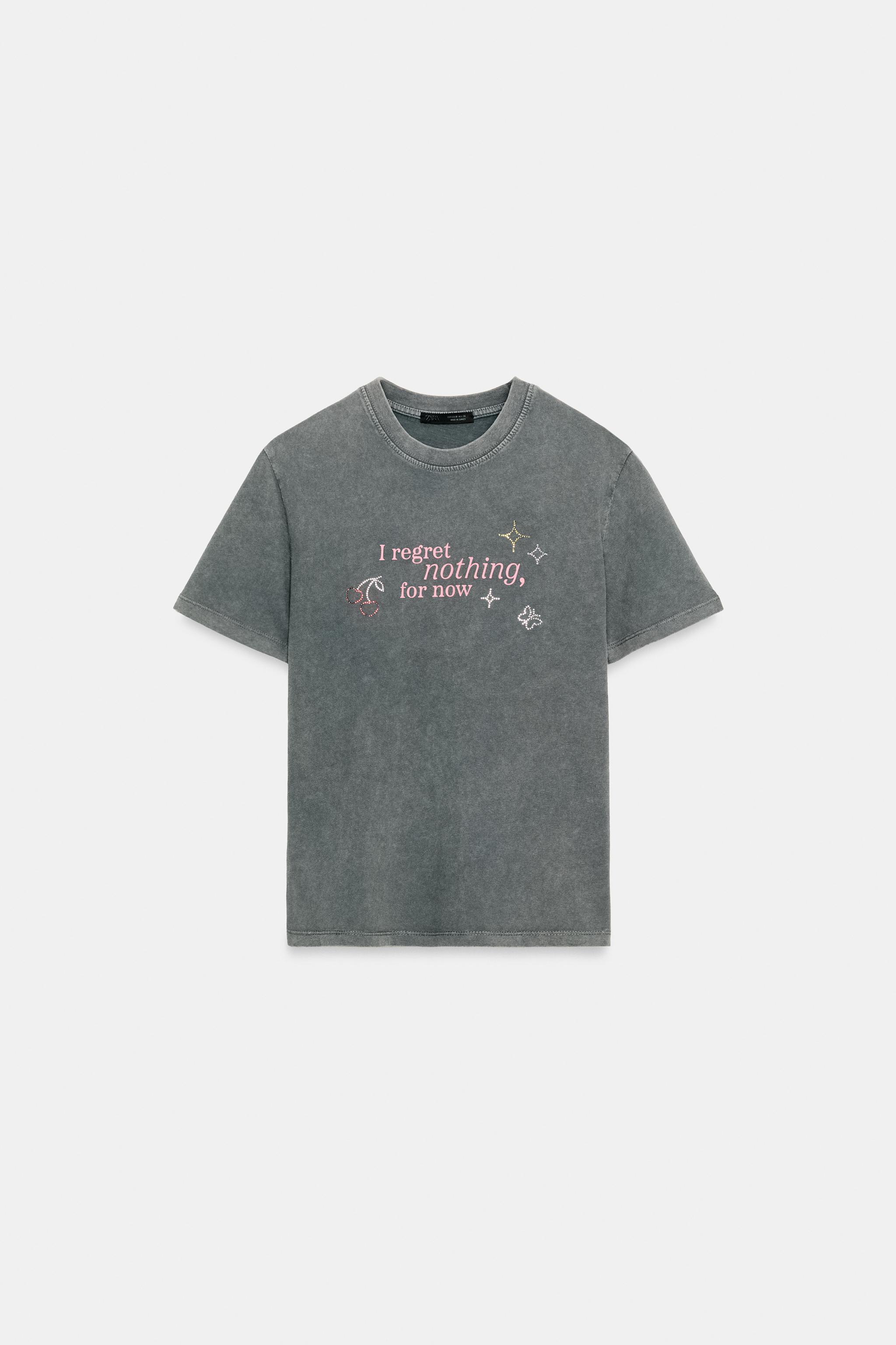 WASHED EFFECT TEXT RHINESTONE T-SHIRT