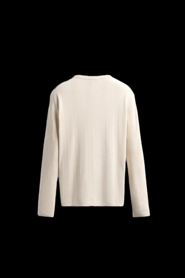 CAMISETA CUELLO BOTONES ESTRUCTURA - Blanco roto de Zara