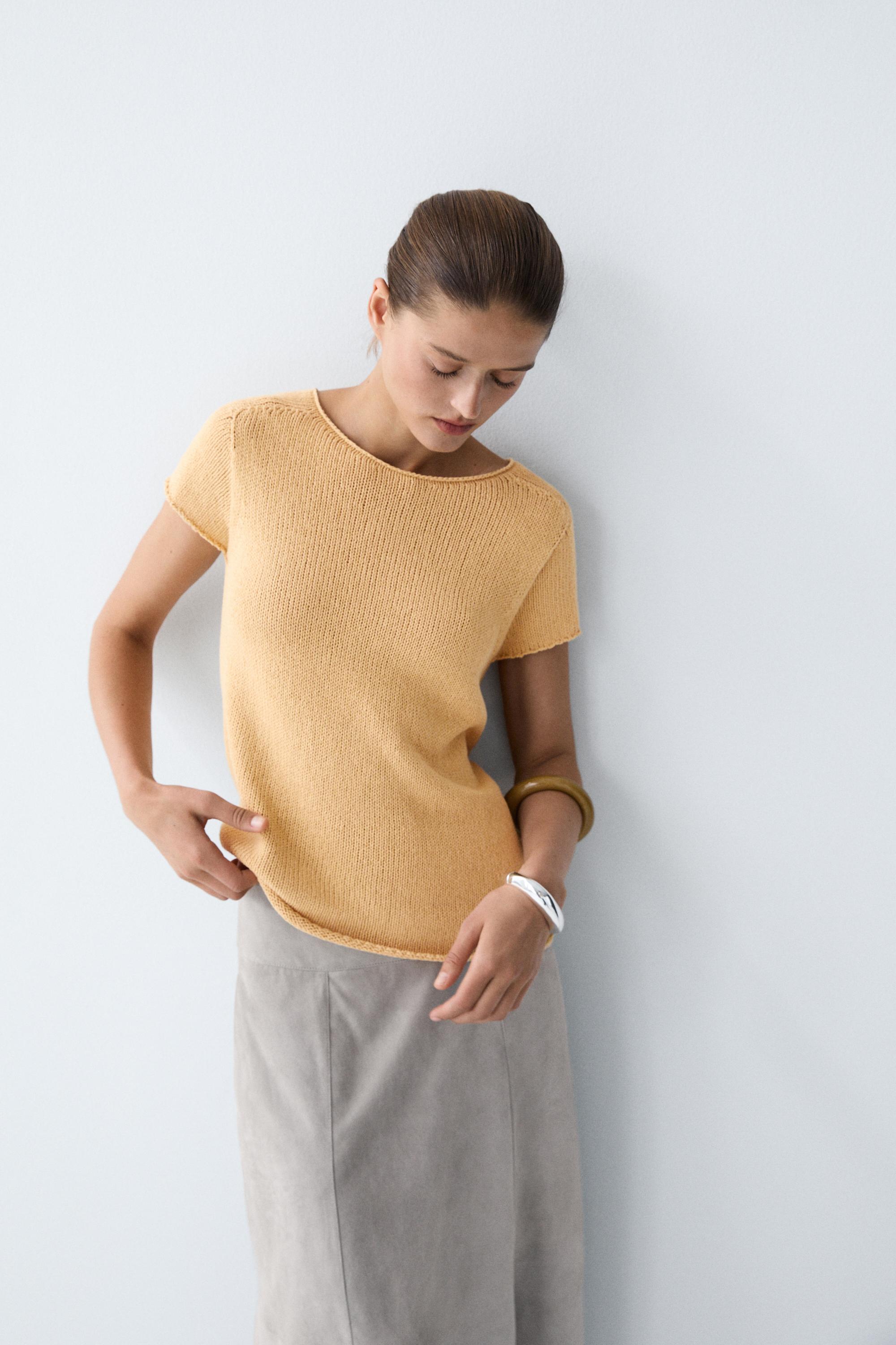 Cotton blend short sleeve knit sweater — straw