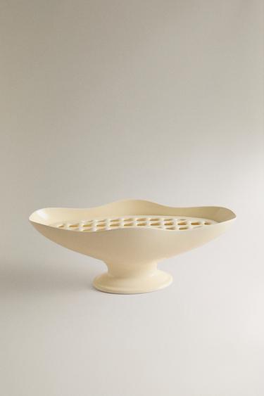 LARGE WAVY OVAL VASE | STUDIO MARY LENNOX - Butter by Zara - Image 0