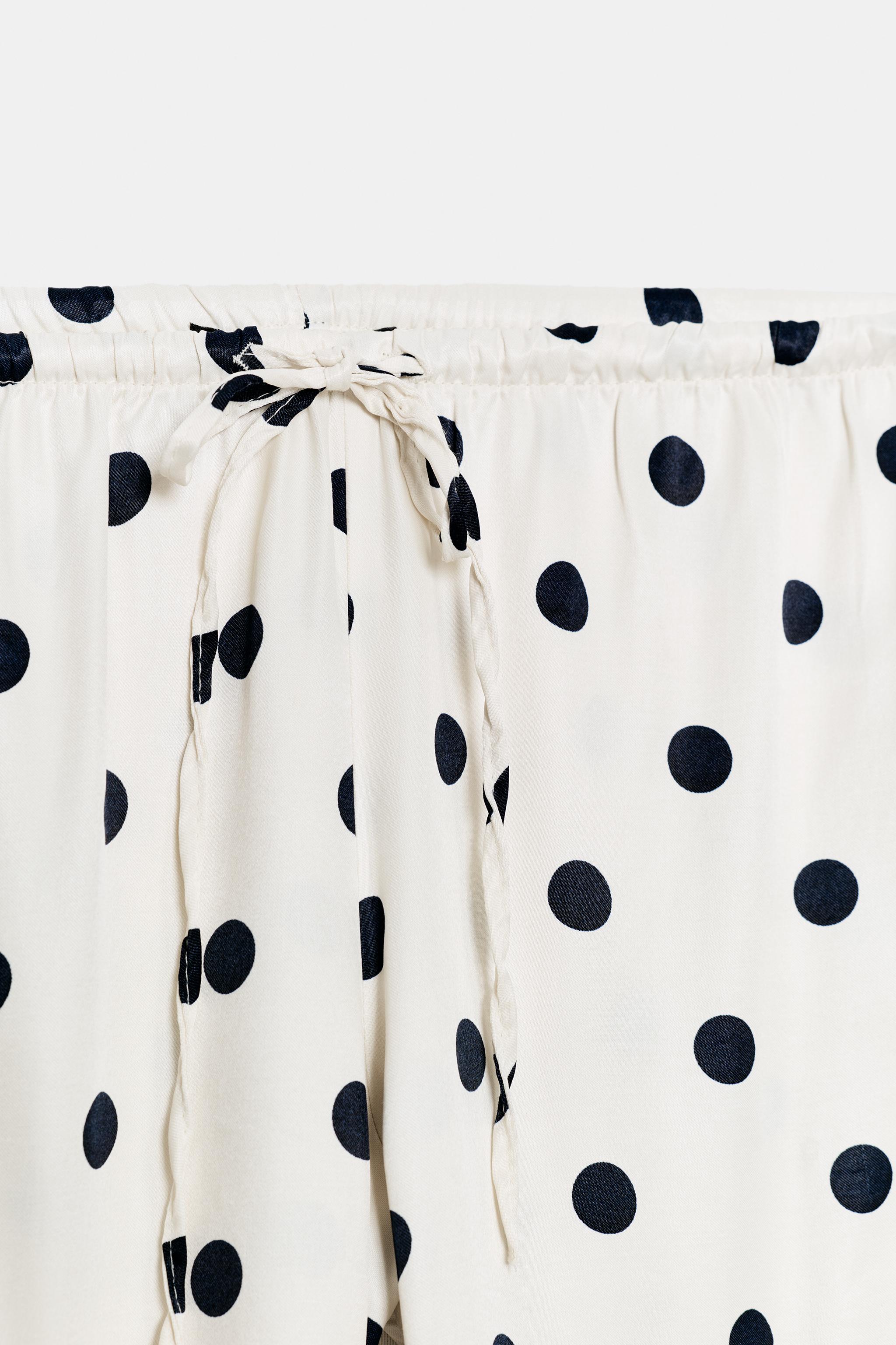 PANTALON SATINÉ À CORDONS ET POIS