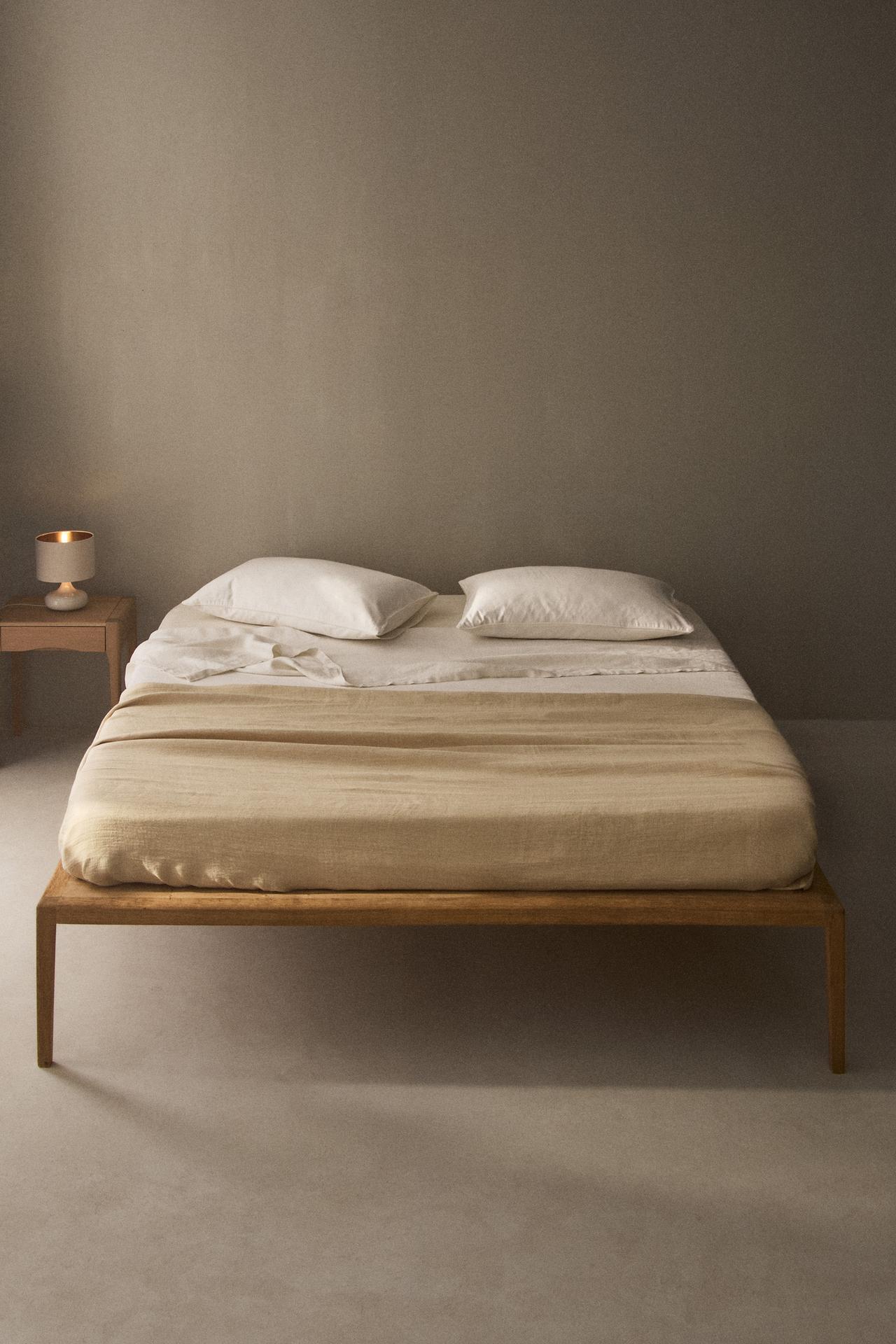 WOODEN BED FRAME — Light beige