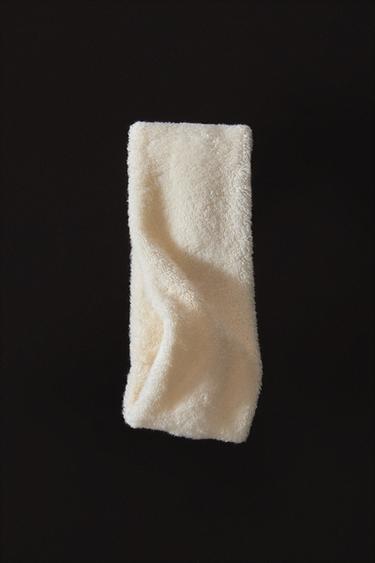ABSORBENT COTTON HEADBAND - Ivory by Zara - Image 4