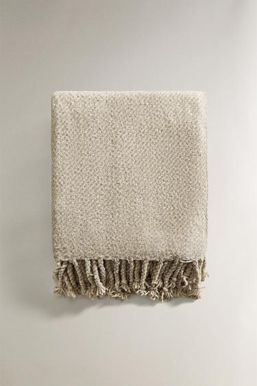 FRINGED DECORATIVE THROW - Cava by Zara