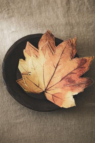 PACK OF PAPER LEAF NAPKINS (PACK OF 20) - Brown by Zara