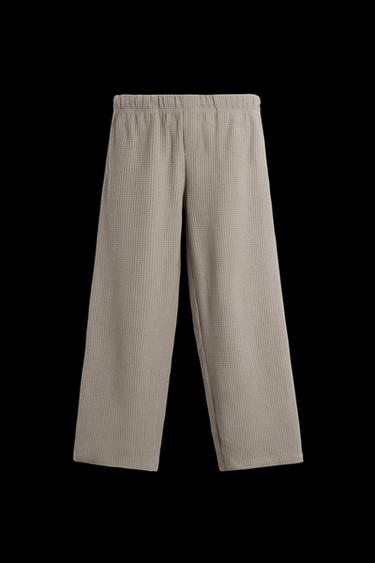 RELAXED-FIT-HOSE MIT STRUKTURMUSTER - Braun / Braungrau von Zara - Bild 0