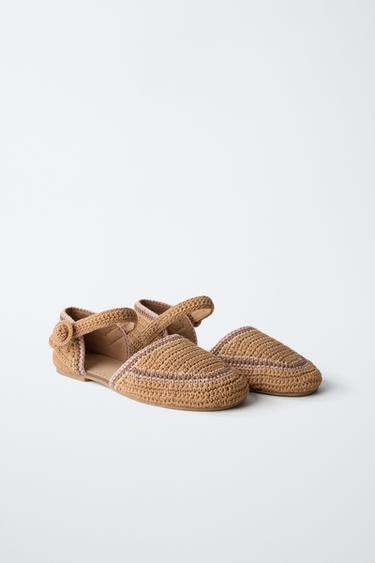 PANTOLETTE HÄKELMUSTER - Braun von Zara