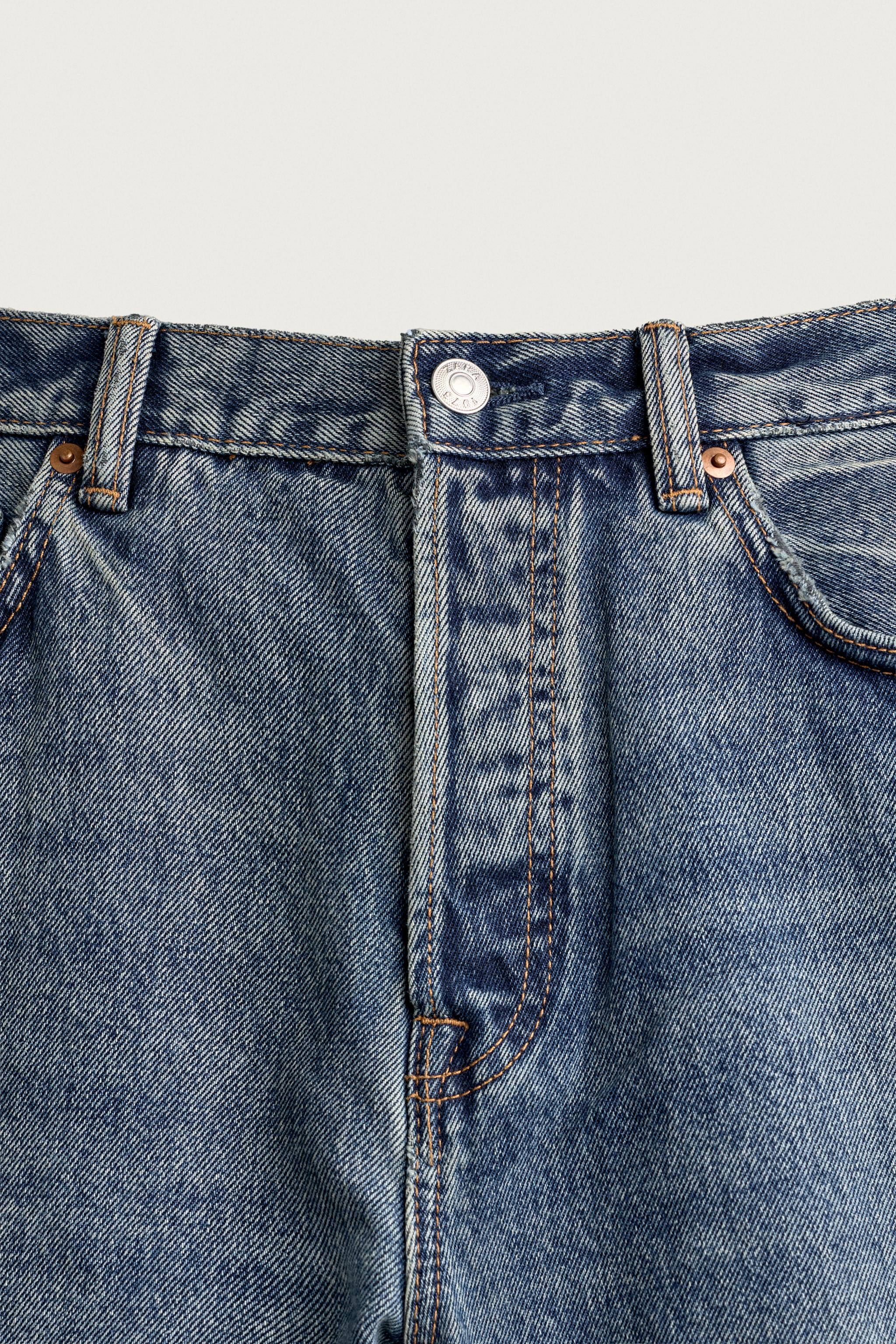 STRAIGHT-FIT JEANS