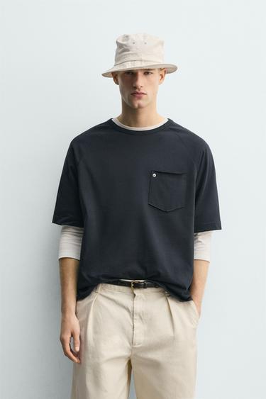 RELAXED FIT T-SHIRT WITH RIVET POCKET - Blue by Zara