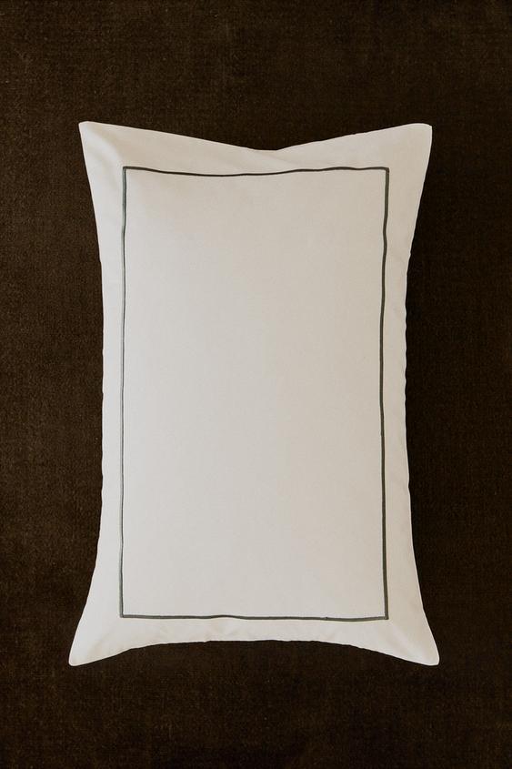 HOUSSE DE COUETTE PASSEPOIL NOËL SATIN (300 FILS) - Vert foncé de Zara - Image 0
