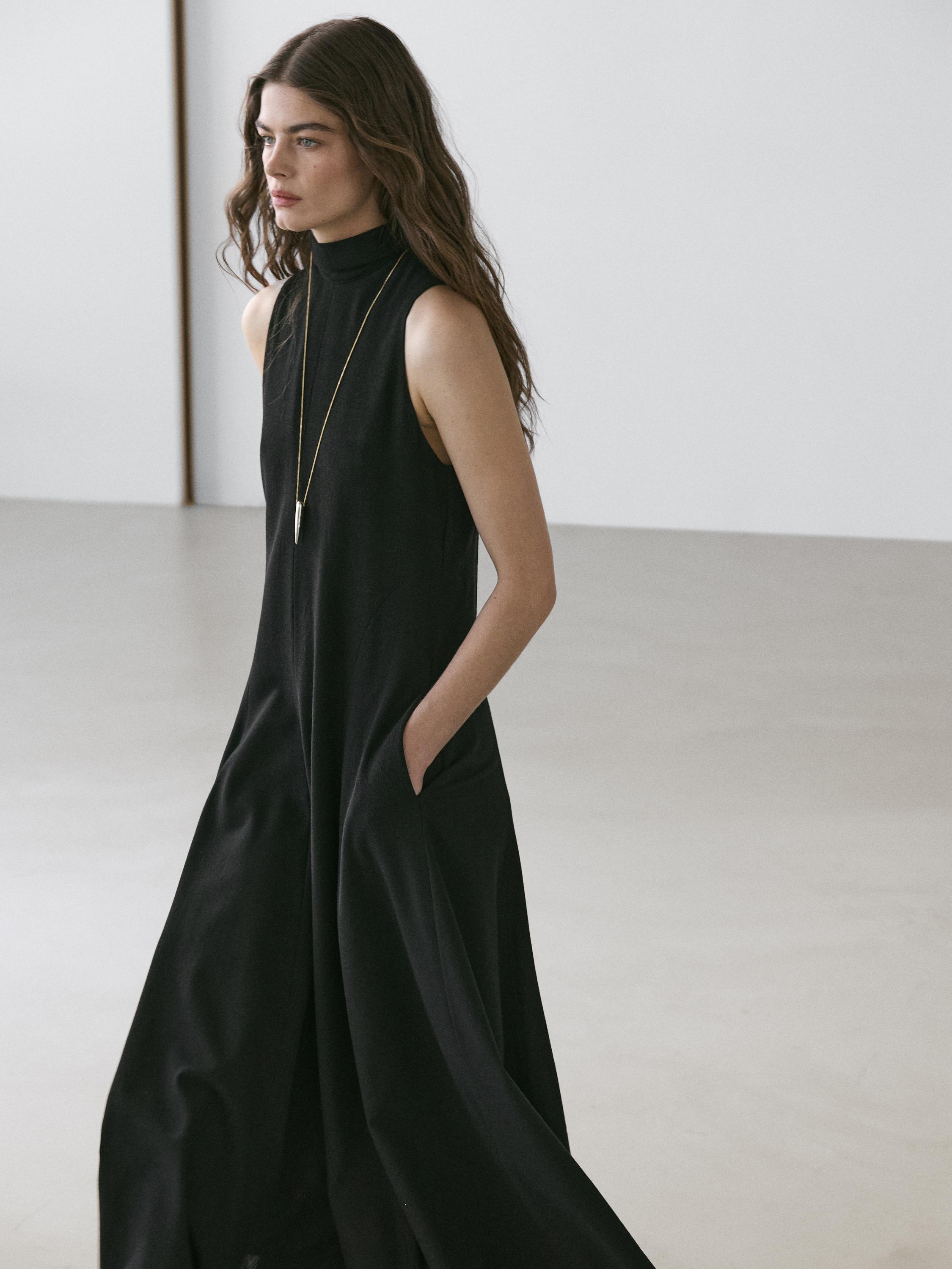 Halter neck midi dress with tie detail